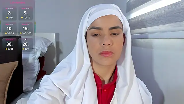 ClaraMariaMon online show from 10/20/25, 05:35