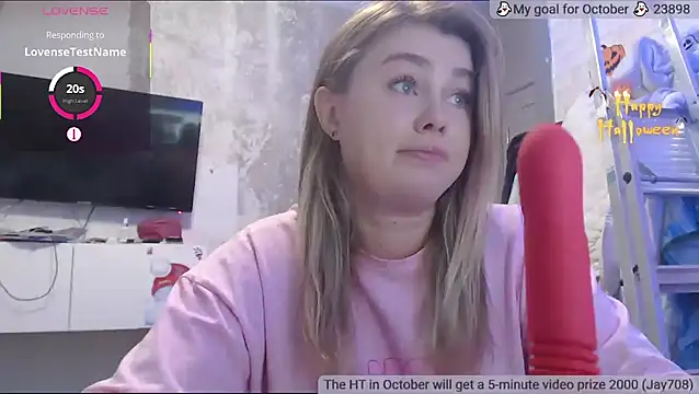 Snapshot of SuchCute chatting on 10/29/25, 02:25 SuchCute online show from 10/29/25, 02:25