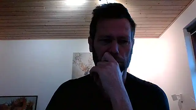Snapshot of Gotta1 chatting on 12/29/24, 08:22 Gotta1 online show from 12/29/24, 08:22