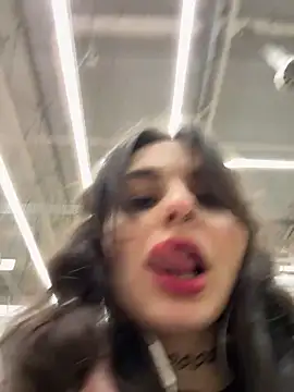 mollydoorsis1 online show from 01/24/25, 03:02