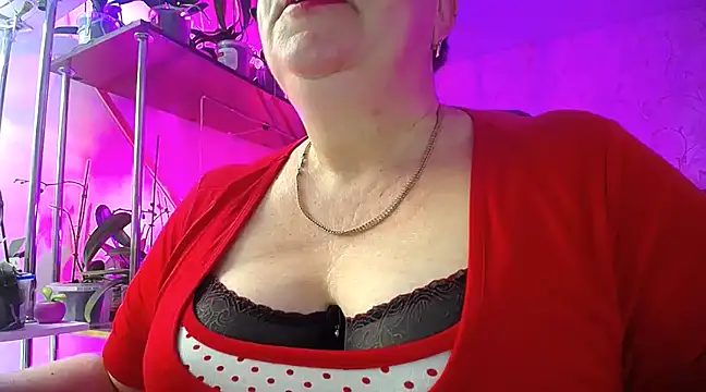  Sweet Woman online show from 01/12/25, 02:30