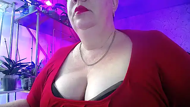 Snapshot of _Sweet_Woman chatting on 11/13/25, 09:19 Sweet Woman online show from 11/13/25, 09:19