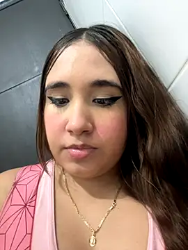 melyescobar online show from 10/19/25, 03:29