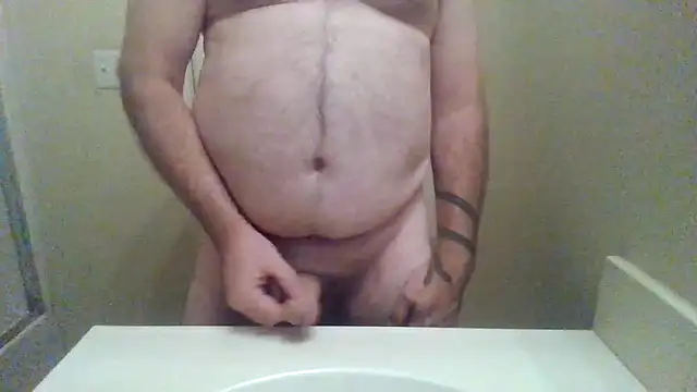 Snapshot of WatchinU82 chatting on 11/09/25, 06:01 WatchinU82 online show from 11/09/25, 06:01