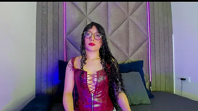 BriaConner  online show from 01/24/25, 02:39