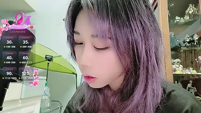 Snapshot of Fine-sand chatting on 09/13/25, 03:56 Fine-sand online show from 09/13/25, 03:56