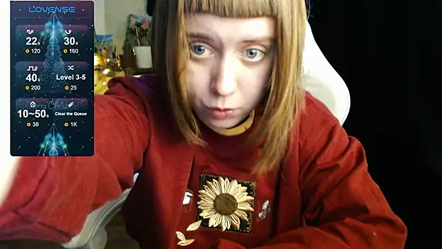 Snapshot of June_shy0 chatting on 12/19/24, 08:13 June shy0 online show from 12/19/24, 08:13