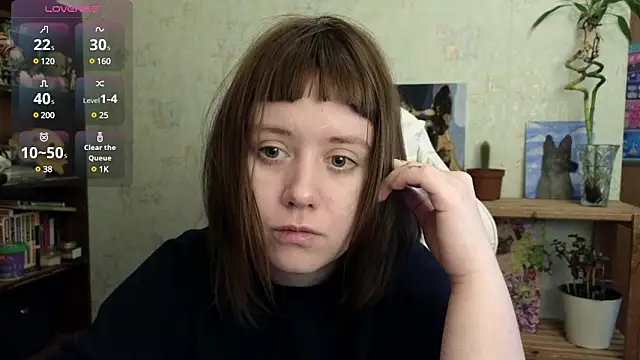 Snapshot of June_shy0 chatting on 01/24/25, 08:34 June shy0 online show from 01/24/25, 08:34