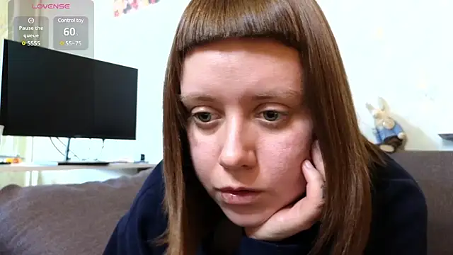 Snapshot of June_shy0 chatting on 02/26/25, 11:09 June shy0 online show from 02/26/25, 11:09