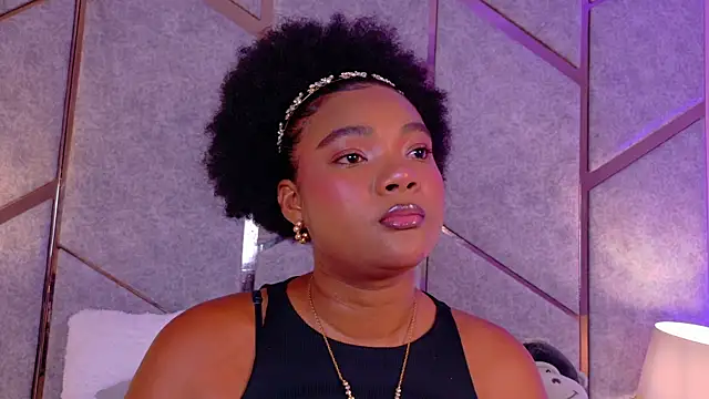 Snapshot of Nickybankss_ chatting on 10/29/25, 03:31 Nickybankss online show from 10/29/25, 03:31