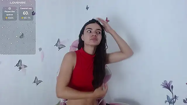 Snapshot of helen_kinett chatting on 10/28/25, 11:07 helen kinett online show from 10/28/25, 11:07