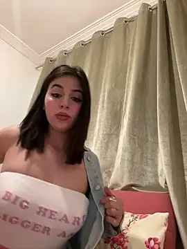 Snapshot of Hot_malak chatting on 02/27/25, 01:27 Hot malak online show from 02/27/25, 01:27