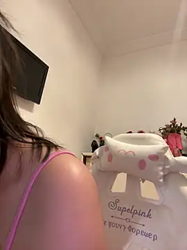 Snapshot of Hot_malak chatting on 03/12/25, 12:53 Hot malak online show from 03/12/25, 12:53