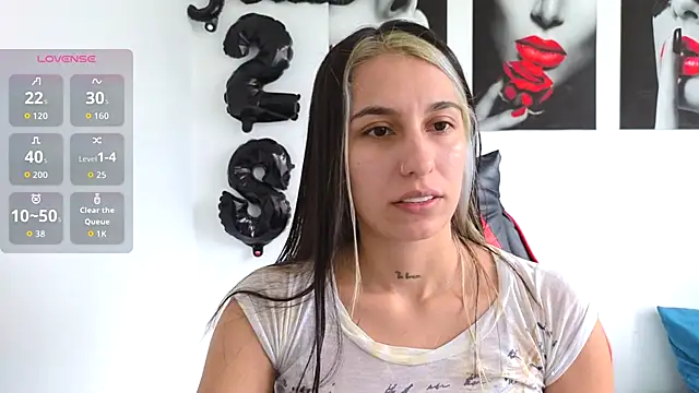 tammyandrade  online show from 10/08/25, 03:31