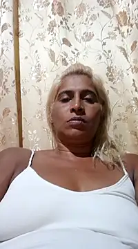 Goodgirlsue 77 online show from 03/10/25, 07:29