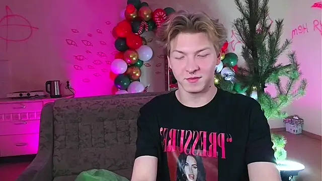 TheMikeSever online show from 12/29/24, 10:03