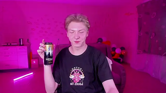 TheMikeSever online show from 01/12/25, 04:40