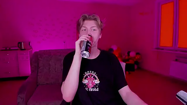 TheMikeSever online show from 01/30/25, 03:44