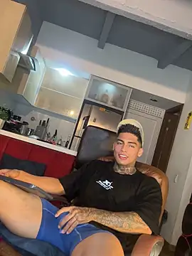 Dominiofit online show from 10/27/25, 01:53