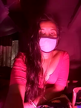 Snapshot of Greenchilli17 chatting on 12/13/24, 09:02 Greenchilli17 online show from 12/13/24, 09:02