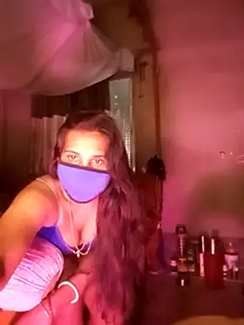 Snapshot of Greenchilli17 chatting on 02/13/25, 10:34 Greenchilli17 online show from 02/13/25, 10:34