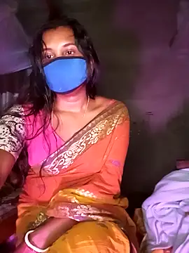 Snapshot of Greenchilli17 chatting on 02/15/25, 10:22 Greenchilli17 online show from 02/15/25, 10:22