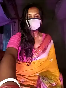 Snapshot of Greenchilli17 chatting on 02/25/25, 01:20 Greenchilli17 online show from 02/25/25, 01:20