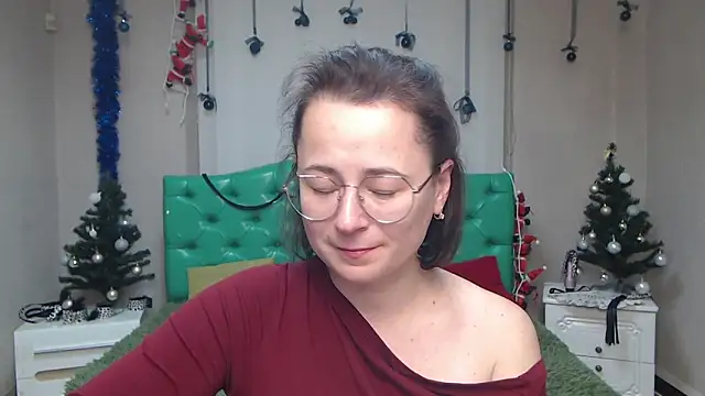 MarieSho online show from 12/20/24, 10:16