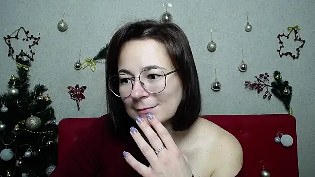 MarieSho online show from 12/26/24, 12:14