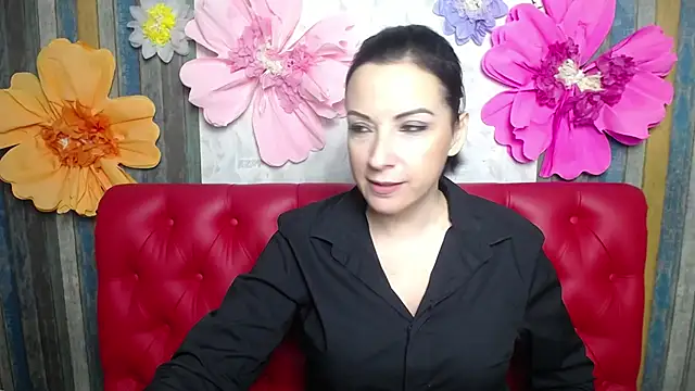 ElizabethSho online show from 12/02/25, 06:14