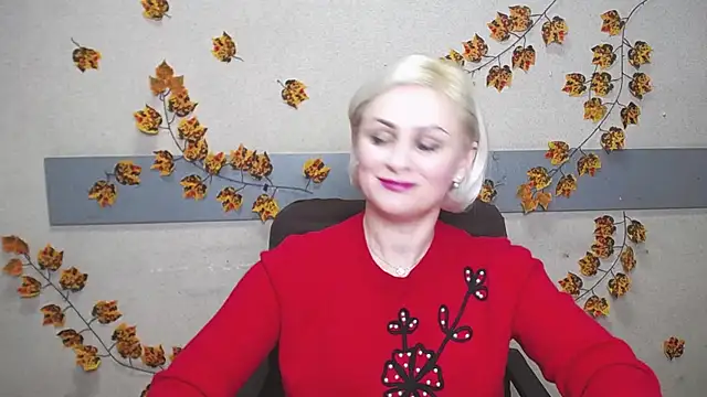 Snapshot of OliviaHorst chatting on 12/05/24, 09:28 OliviaHorst online show from 12/05/24, 09:28