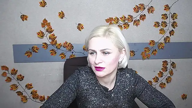 Snapshot of OliviaHorst chatting on 12/12/24, 09:30 OliviaHorst online show from 12/12/24, 09:30