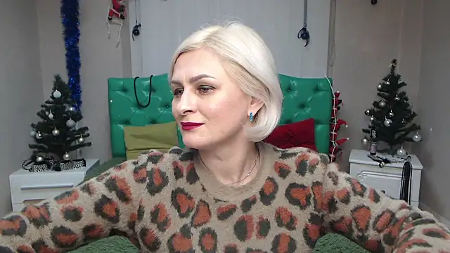 Snapshot of OliviaHorst chatting on 01/04/25, 09:32 OliviaHorst online show from 01/04/25, 09:32
