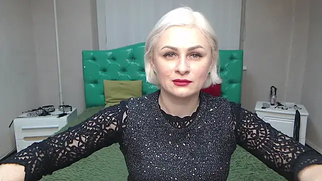 Snapshot of OliviaHorst chatting on 01/29/25, 06:12 OliviaHorst online show from 01/29/25, 06:12
