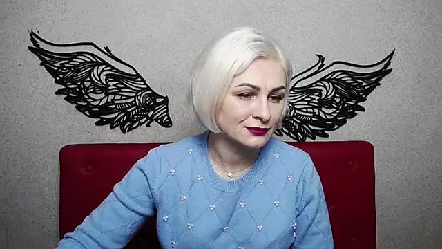 Snapshot of OliviaHorst chatting on 02/08/25, 06:12 OliviaHorst online show from 02/08/25, 06:12