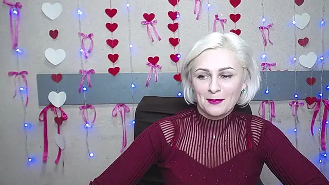 Snapshot of OliviaHorst chatting on 02/12/25, 12:12 OliviaHorst online show from 02/12/25, 12:12