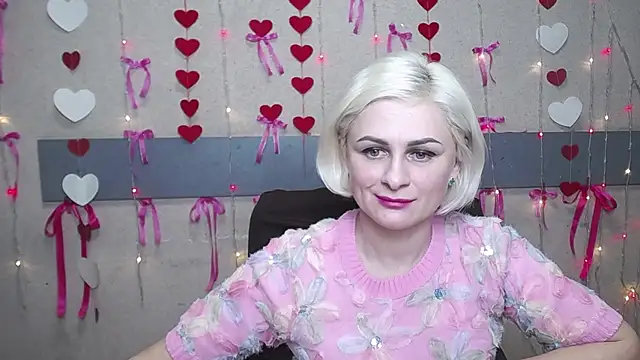 Snapshot of OliviaHorst chatting on 02/22/25, 09:45 OliviaHorst online show from 02/22/25, 09:45