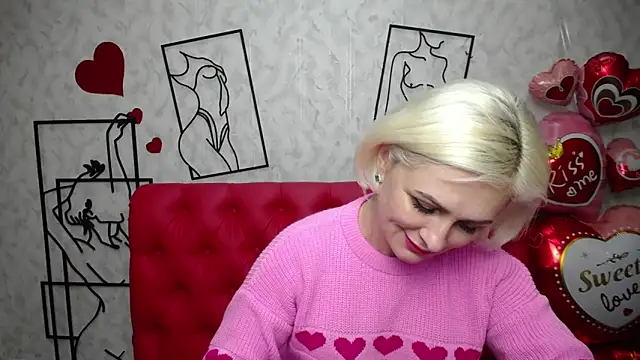 Snapshot of OliviaHorst chatting on 02/27/25, 04:10 OliviaHorst online show from 02/27/25, 04:10