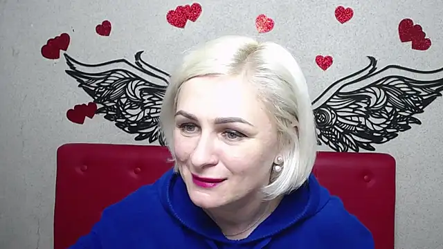Snapshot of OliviaHorst chatting on 03/08/25, 03:45 OliviaHorst online show from 03/08/25, 03:45