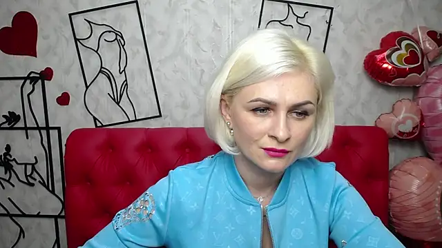 Snapshot of OliviaHorst chatting on 03/22/25, 09:24 OliviaHorst online show from 03/22/25, 09:24