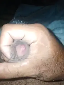 Snapshot of taylorWiiz chatting on 11/16/25, 01:49 taylorWiiz online show from 11/16/25, 01:49