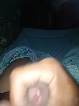 Snapshot of taylorWiiz chatting on 11/20/25, 02:06 taylorWiiz online show from 11/20/25, 02:06