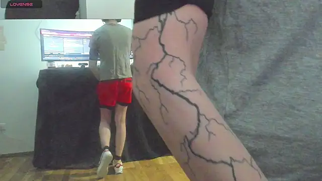 Snapshot of Khelanxxx chatting on 02/03/25, 12:58 Khelanxxx online show from 02/03/25, 12:58