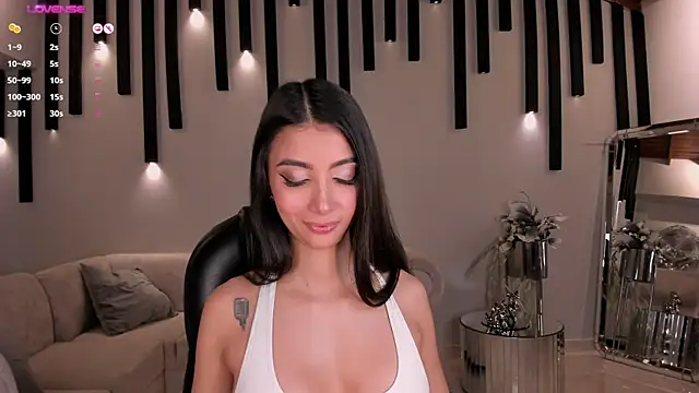 Snapshot of ValeriaVelvet chatting on 02/13/25, 05:54 ValeriaVelvet online show from 02/13/25, 05:54