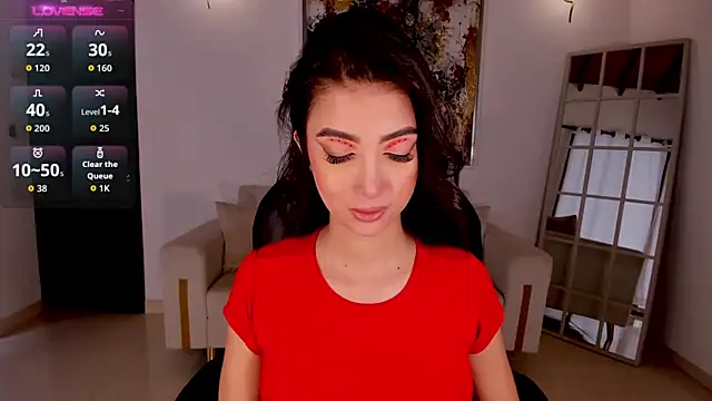 Snapshot of ValeriaVelvet chatting on 09/17/25, 12:07 ValeriaVelvet online show from 09/17/25, 12:07