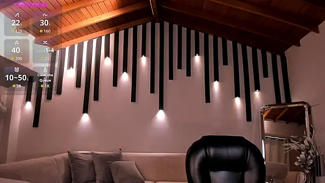 Snapshot of ValeriaVelvet chatting on 09/22/25, 12:07 ValeriaVelvet online show from 09/22/25, 12:07