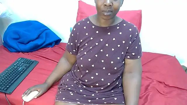 Thickchocolatex2 online show from 09/25/25, 07:56