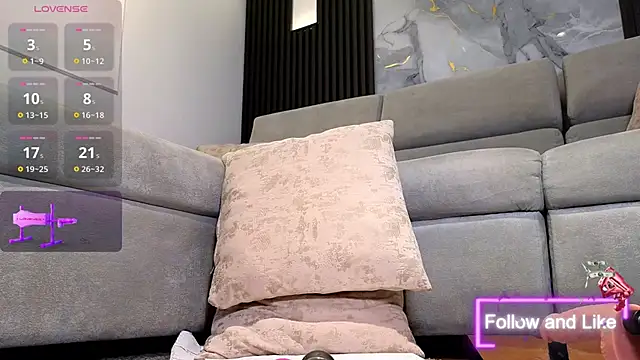 anellejones online show from 11/07/25, 03:50