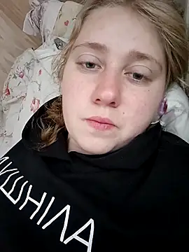 AnastasiaSky19 online show from 10/16/25, 06:36