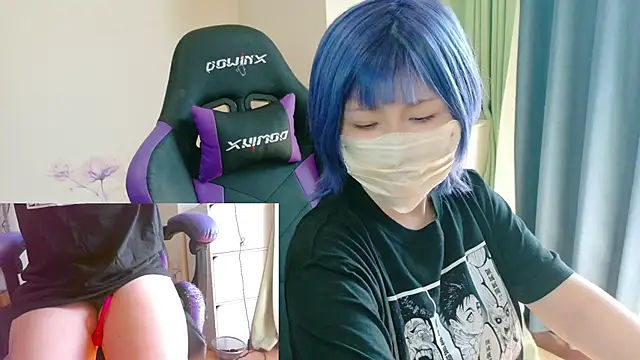 Snapshot of hazuki_8008 chatting on 10/08/25, 01:14 hazuki 8008 online show from 10/08/25, 01:14